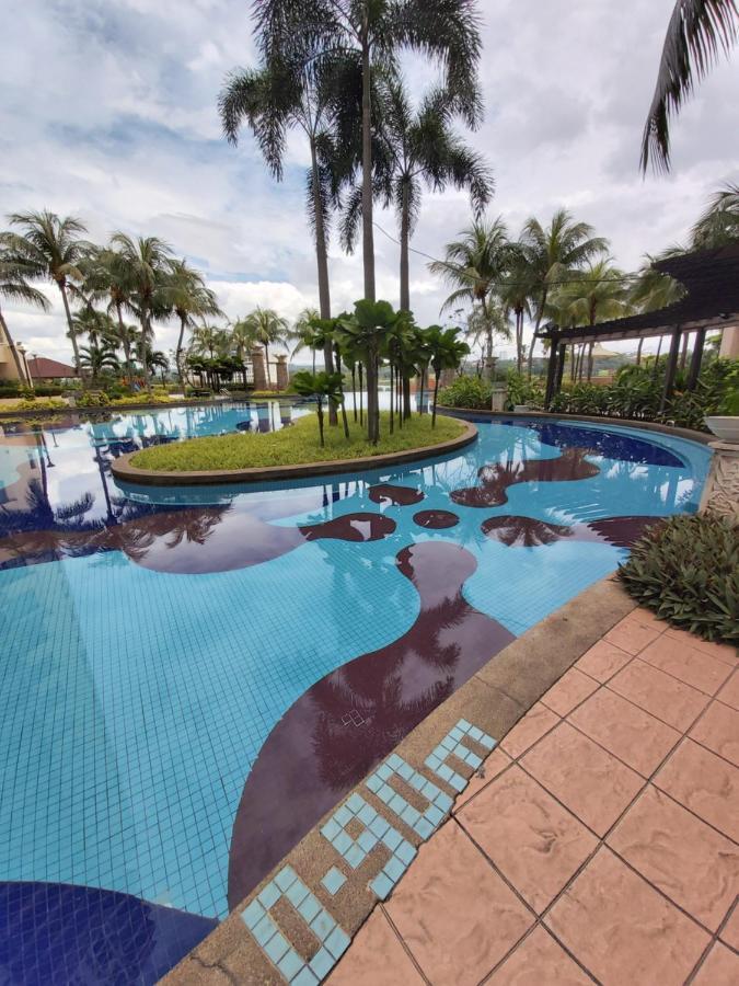 Qaiser Executive Stay East Lake Residence Kampong Bohol Exterior foto